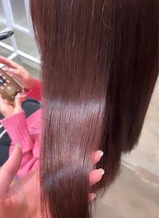 ロング 𝐌𝐎𝐄🩶 EIGHTのヘアスタイル