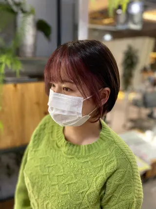 ショート カラー 溜 一太のヘアスタイル