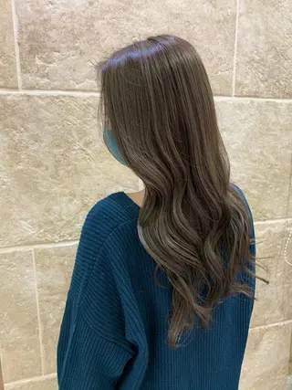ロング カラー 《Zina札幌大通》 Hinano🐻のヘアスタイル