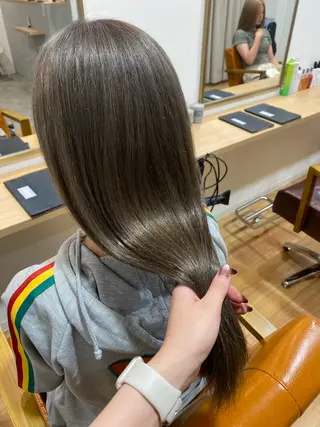 ロング akane/ 縮毛矯正/暖色のヘアスタイル