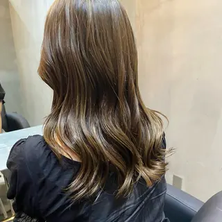 ロング カラー 野口 和真のヘアスタイル