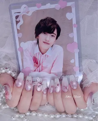 ネイル She   Nail所属・ISA_ BELLAのネイルデザイン