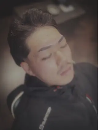 メンズ Barbershop UN-FIL所属・川上 黎弥のヘアスタイル