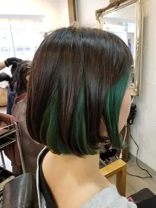 ショート カラー bathair  所属・bathair 持田侑祐のヘアスタイル