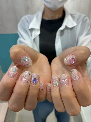 ネイル 13日3980円‼️ マグもデザインも◎のネイルデザイン