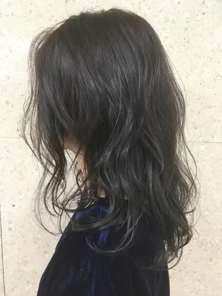 ミディアム カラー 菅村 勇亮のヘアスタイル