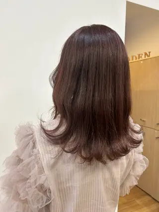 ミディアム カラー broaden by anon所属・瀧上 寧音のヘアスタイル