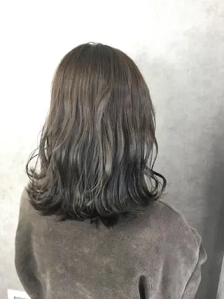 ミディアム カラー ツイストスパイラル パーマ🟡KYOUのヘアスタイル