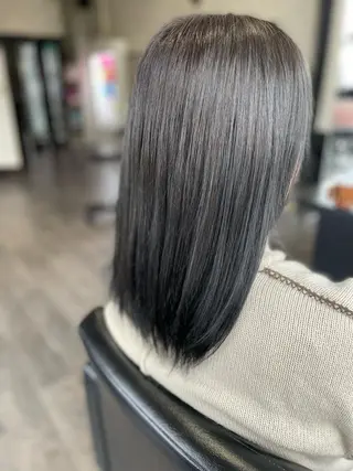 セミロング Lilly所属・【Lilly】成田 紗英のヘアスタイル