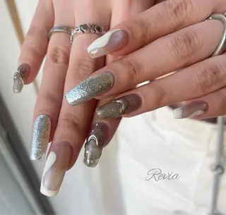 ネイル revia所属・ERI Nailistのネイルデザイン