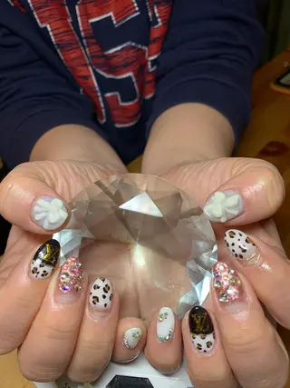 ネイル LAVISH nail salonのネイルデザイン