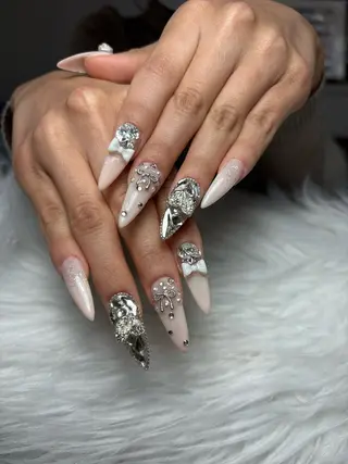 ネイル なな_ CloudyChanのネイルデザイン