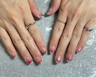 ネイル VIERU 🌈🎀💖のネイルデザイン