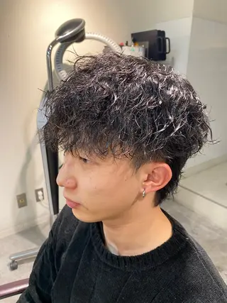 ショート パーマ メンズ パーマ特化/フェザー パーマシャドウ/真生のヘアスタイル