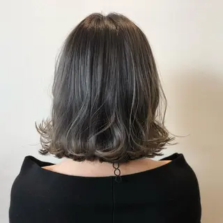 ミディアム カラー モードケイズ尼崎 jrスタイリストのヘアスタイル