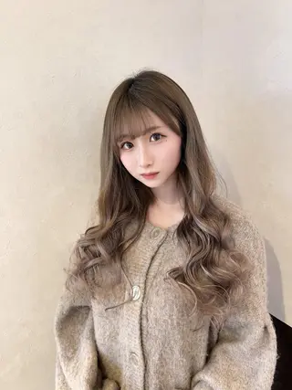 カラー nehus nagaoka所属・🖤複雑履歴ブリーチ Mizuki 🖤のヘアスタイル