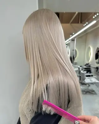 カラー ハイトーンカラー🪽 suzuhoのヘアスタイル