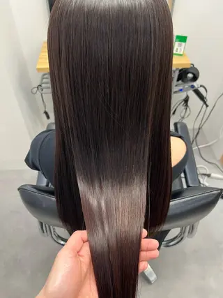 セミロング 難波/髪質改善/スパ ツヤ／顔周りレイヤーのヘアスタイル