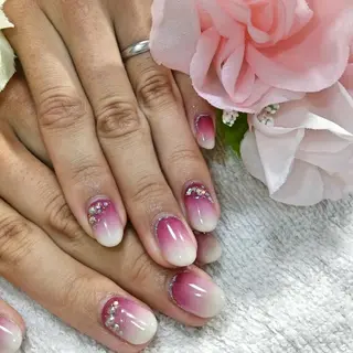 ネイル 柴崎 美幸のネイルデザイン