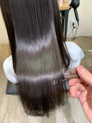 セミロング カラー パーマ ワタイショウタ 髪質改善✨眉毛サロンのヘアスタイル