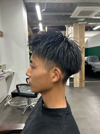 パーマ メンズ フラッグヘアー天神西通り店所属・flag hair レイナのヘアスタイル