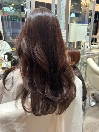 セミロング Will梅田店所属・miu/韓国風 デザインカラーのヘアスタイル