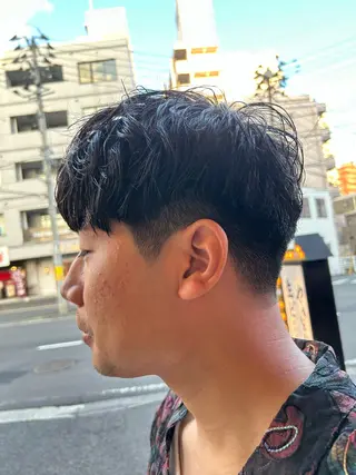 ショート メンズ ルキ🌈ブリーチカラ ー&メンズパーマ🦄のヘアスタイル