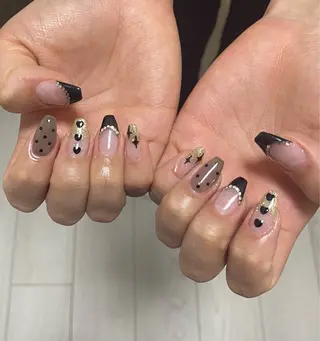 ネイル nailist. SHIZUKA🫧のネイルデザイン