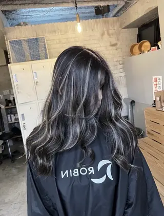 セミロング カラー ROBIN所属・指名数No.1 /NAOYAのヘアスタイル