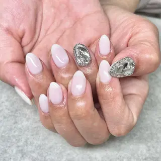 ネイル UnFLAIR KASUMIのネイルデザイン