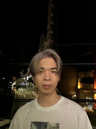 ショート カラー 📍JR奈良/ ブリーチ/佐藤有哉のヘアスタイル