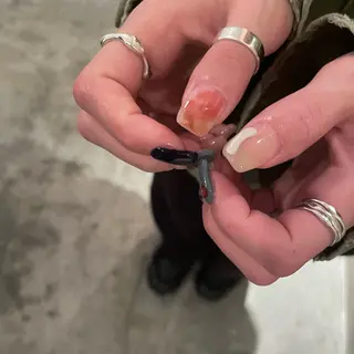 ネイル SALON VILLAGE AOYAMA 2nd.所属・NAKAMURA HARUKAのネイルデザイン