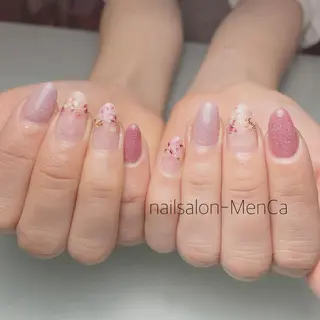 ネイル 江崎 景子のネイルデザイン