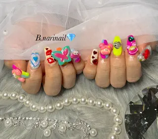 ネイル b.nari nailのネイルデザイン