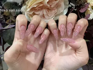 ネイル 堀井 モモのネイルデザイン