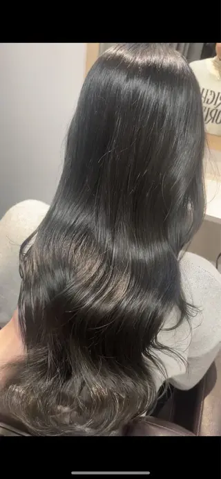 ロング カラー BEBE所属・ご新規様限定 透明感カラーKANAのヘアスタイル