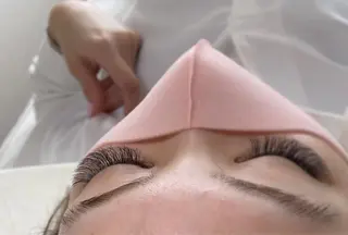 マツエク・マツパ f.【エフドット】 二俣川のマツエク・マツパデザイン