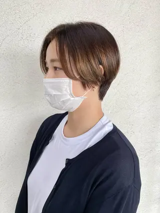 ショート 岡田 恭明のヘアスタイル