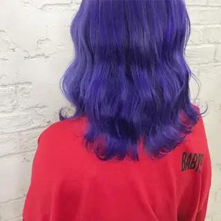 セミロング カラー オリーブ/アッシュ やわらか透明感カラーのヘアスタイル