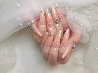 ネイル R1🎀Nail💕 池袋東口店のネイルデザイン
