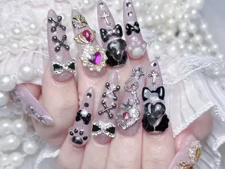 ネイル 🎀まゆ 🪽🐾のネイルデザイン