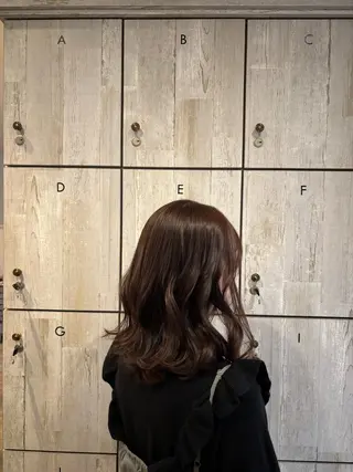 ミディアム カラー 透明感カラー/ くびれヘア/ユウユのヘアスタイル