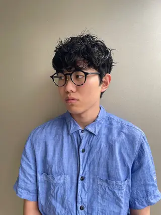 ショート パーマ メンズ 吉田一輝 外国人パーマのヘアスタイル