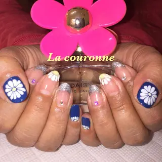 ネイル Lacouronne NATSUMIのネイルデザイン