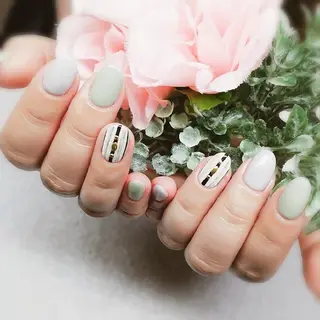 ネイル 柴崎 美幸のネイルデザイン