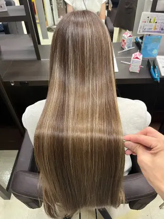 ロング float浦和美園所属・float浦和美園店 藍野賢也のヘアスタイル