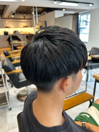 ショート メンズ 相澤 拳のヘアスタイル