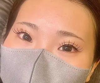 マツエク・マツパ Be. eyelash＆eyebrow 岡山店所属・🦋be. みうち🦋のマツエク・マツパデザイン
