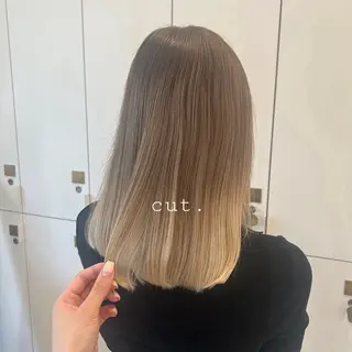 ミディアム [透明感カラ ー🥣💕]高木愛理のヘアスタイル