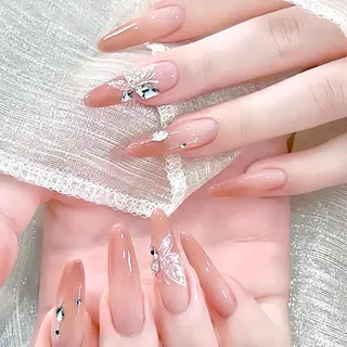 ネイル 遠藤 萌麻のネイルデザイン